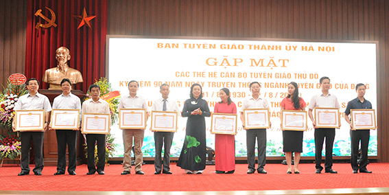 Tăng cường niềm tin, thêm tự hào về truyền thống vẻ vang của ngành Tuyên giáo